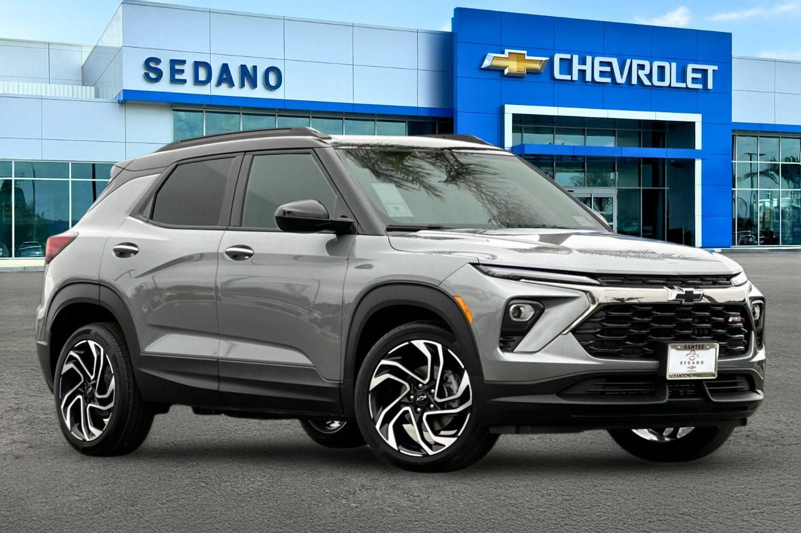 New 2026 Chevrolet TrailBlazer RS w/ Driver Confidence Package FWD image 2