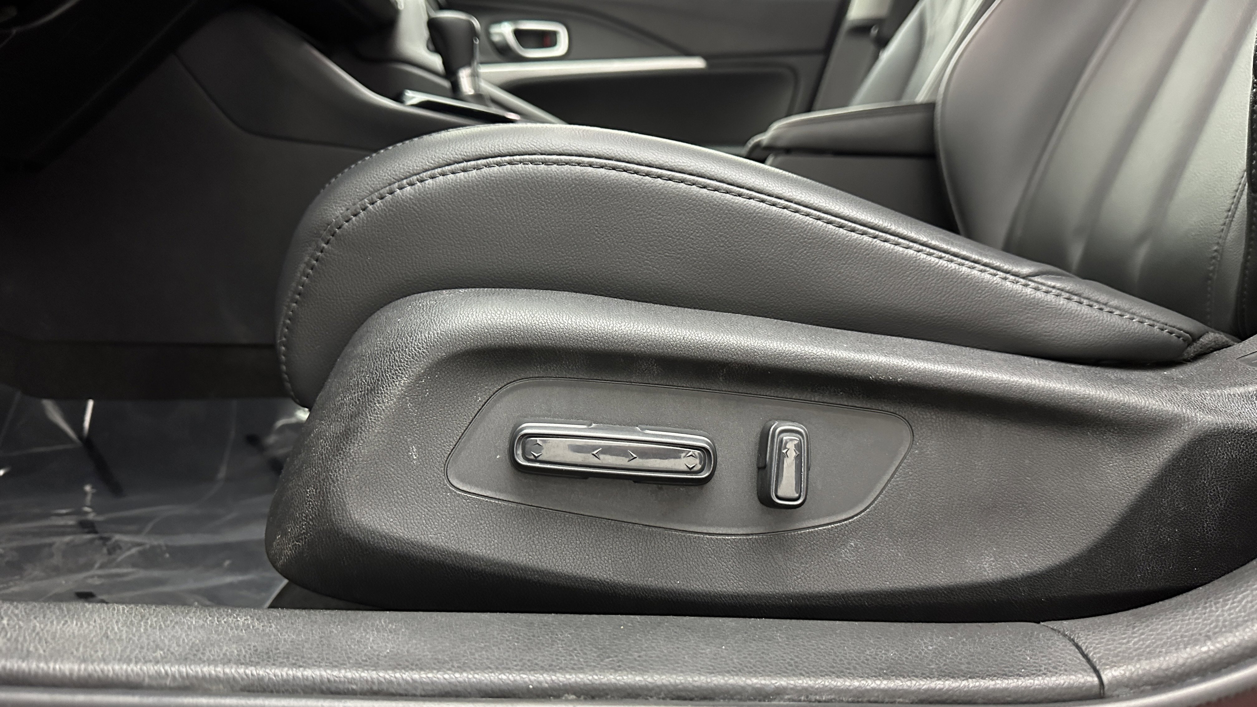 Used 2023 Acura Integra image 11