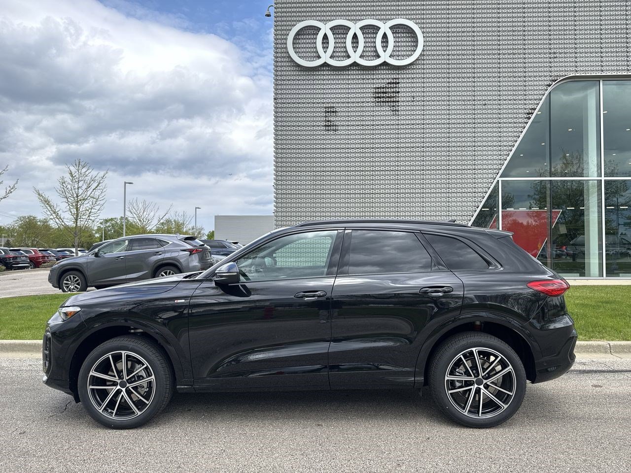 New 2026 Audi Q5 Premium Plus AWD/4WD image 29