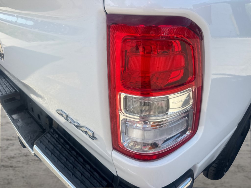 Used 2023 RAM 1500 Big Horn AWD/4WD image 22