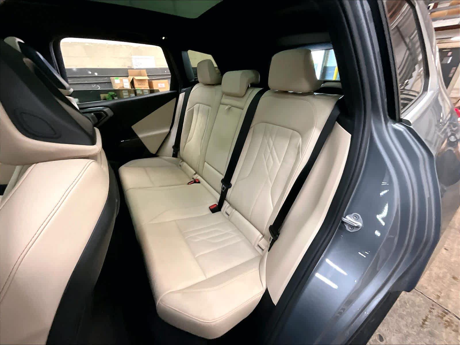 Used 2026 BMW X3 xDrive30i w/ Premium Package AWD/4WD image 28