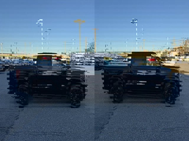 New 2026 GMC Sierra 1500 Elevation image 6