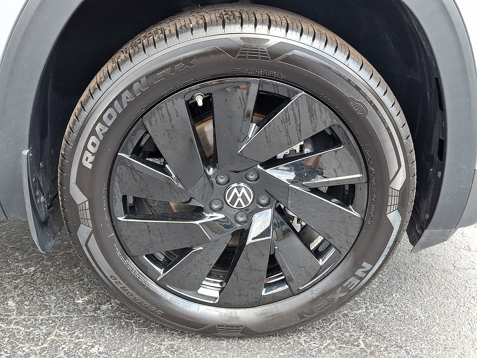 Used 2026 Volkswagen Atlas SE AWD/4WD image 8