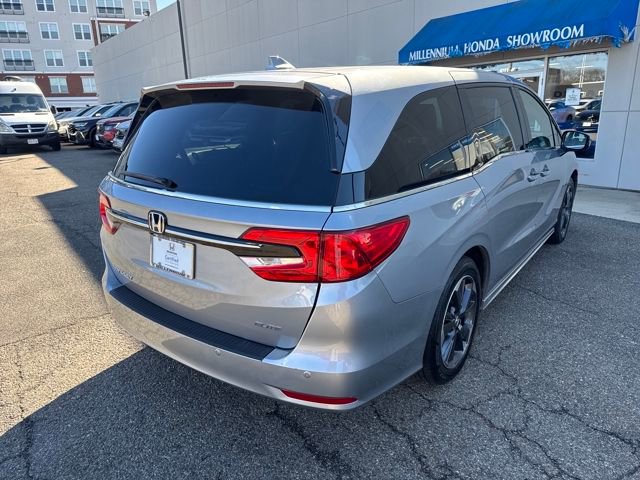 Used 2024 Honda Odyssey Elite image 17