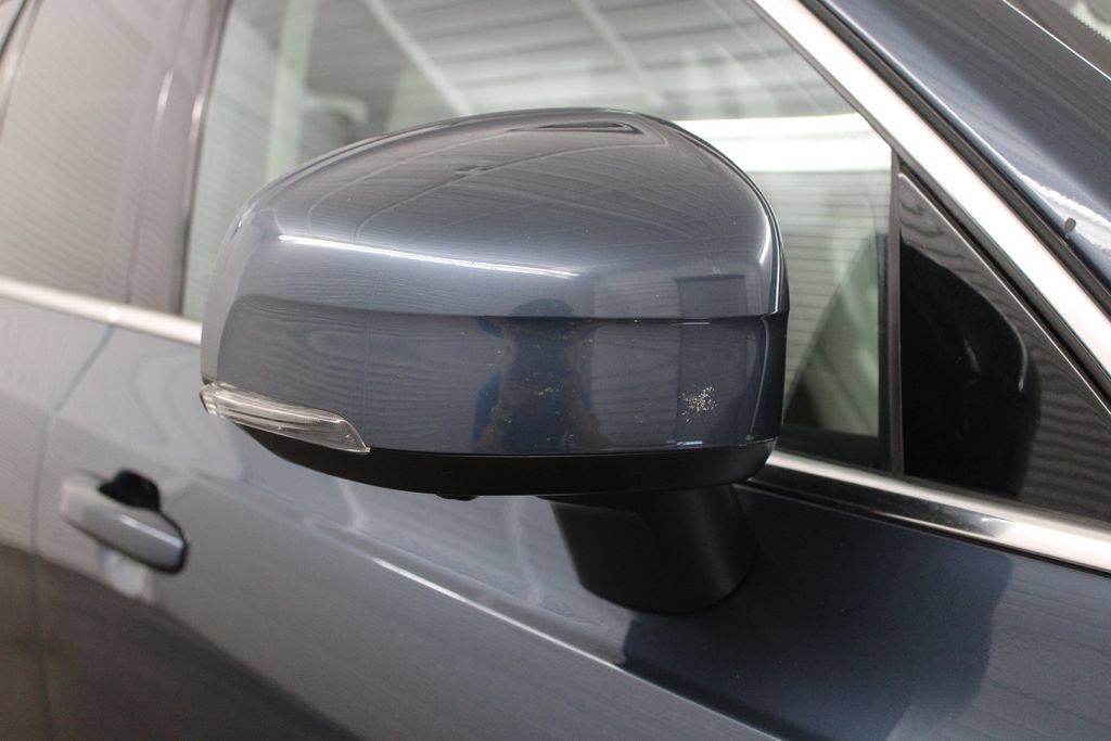 Used 2022 Volvo XC90 T6 Momentum w/ Advanced Package AWD/4WD image 13