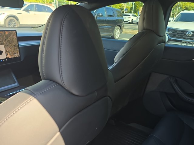 Used 2022 Tesla Model S AWD/4WD image 17