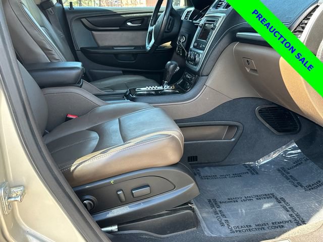 Used 2015 GMC Acadia SLT image 13