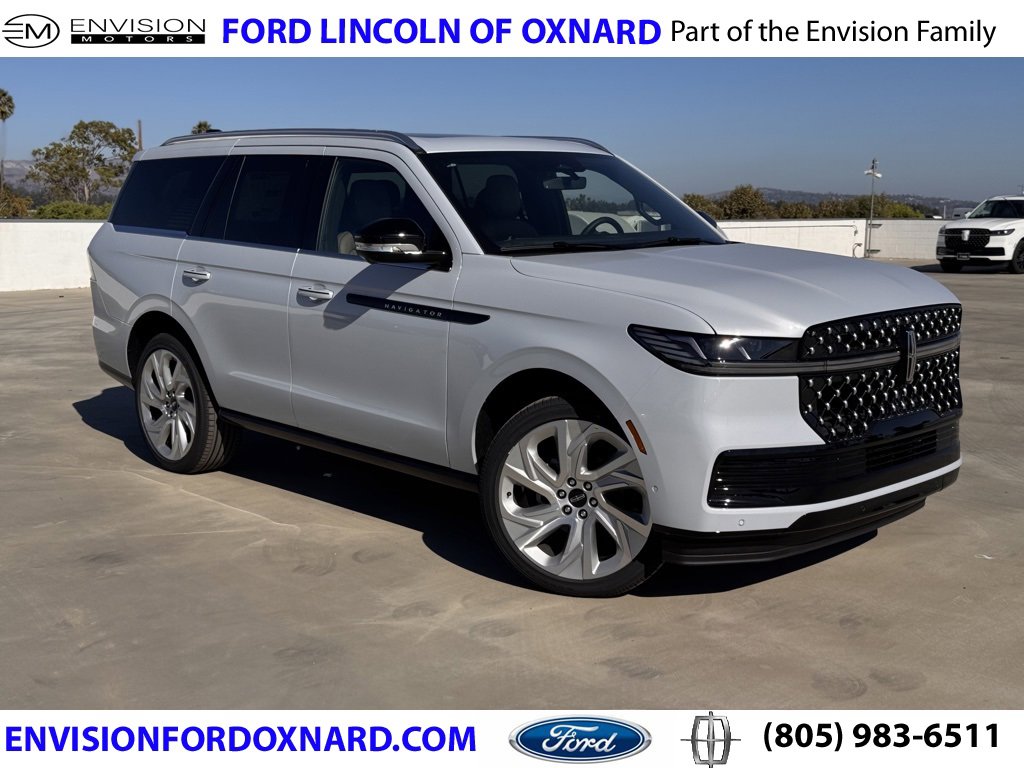 New 2025 Lincoln Navigator Black Label image 1