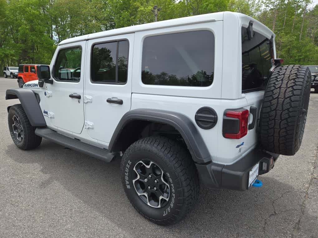 Used 2023 Jeep Wrangler Unlimited Rubicon 4xe w/ Cold Weather Group AWD/4WD image 6