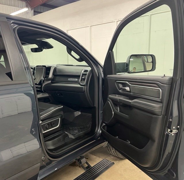Used 2026 RAM 1500 Laramie AWD/4WD image 17