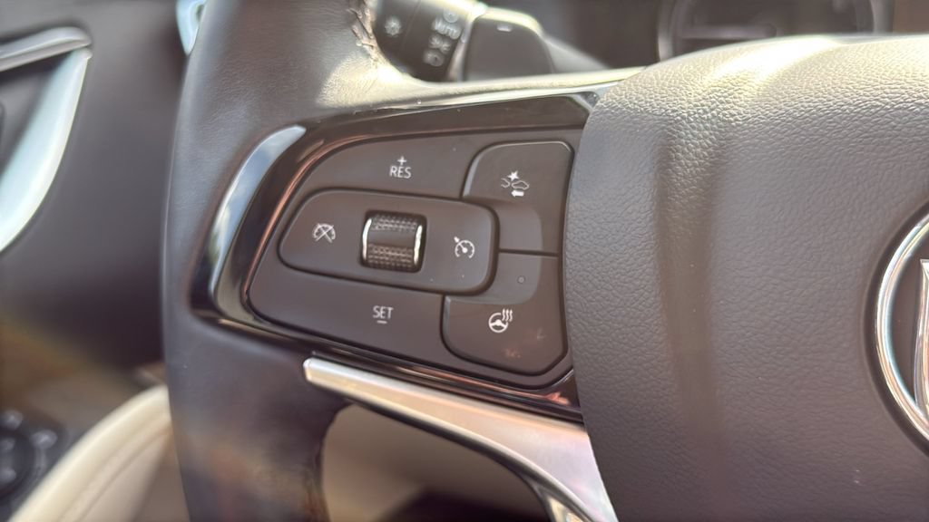 Used 2024 Buick Enclave Essence FWD image 22
