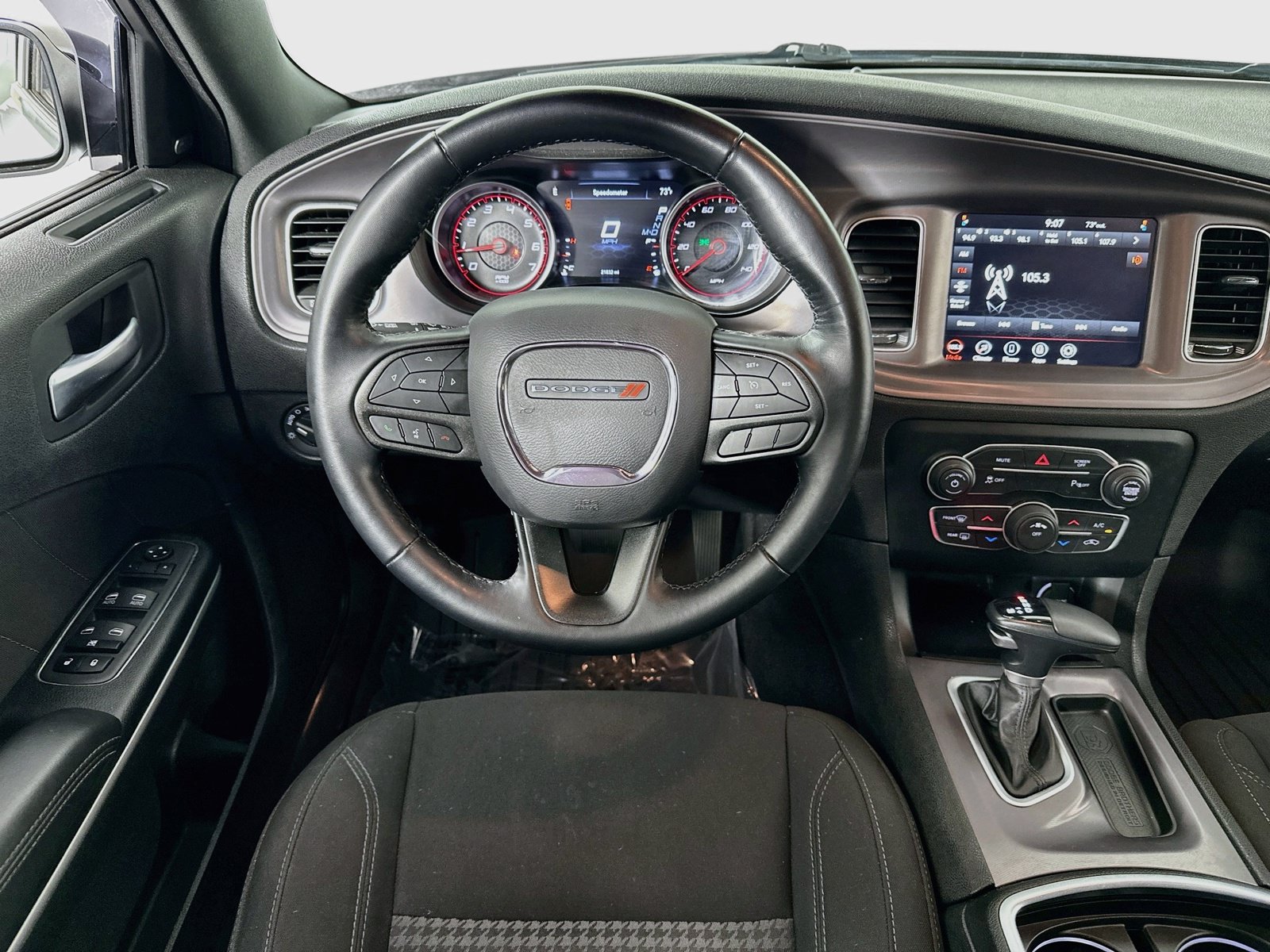 Used 2023 Dodge Charger SXT RWD image 20