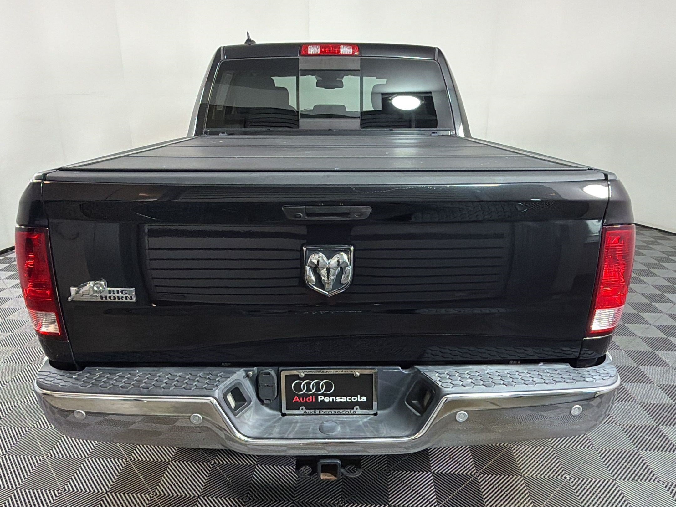 Used 2015 RAM 1500 Outdoorsman RWD image 8