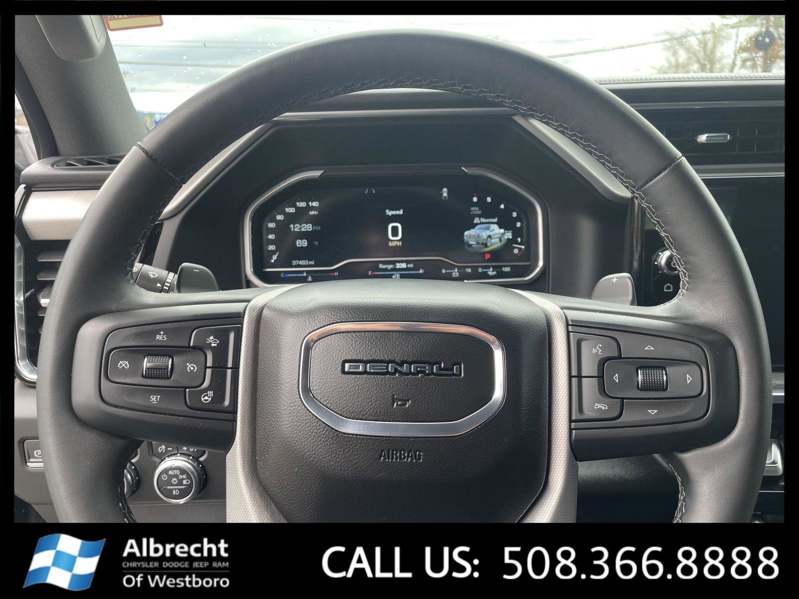 Used 2023 GMC Sierra 1500 Denali w/ Technology Package image 25