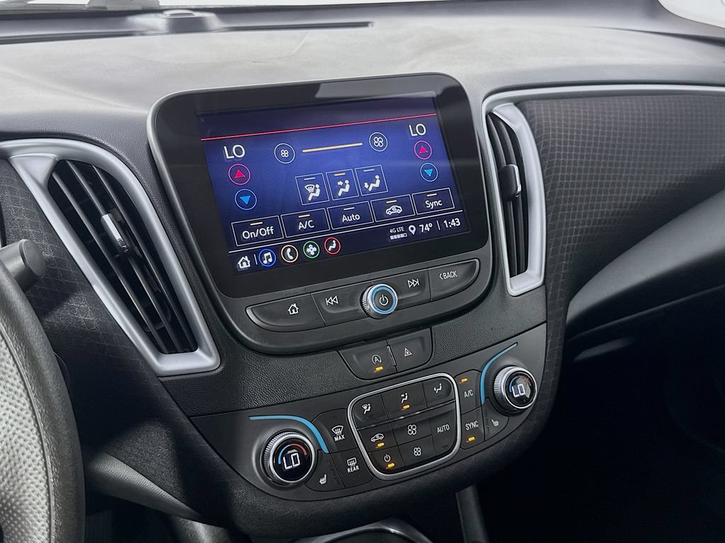 Used 2023 Chevrolet Malibu LT w/ Driver Confidence Package FWD image 18