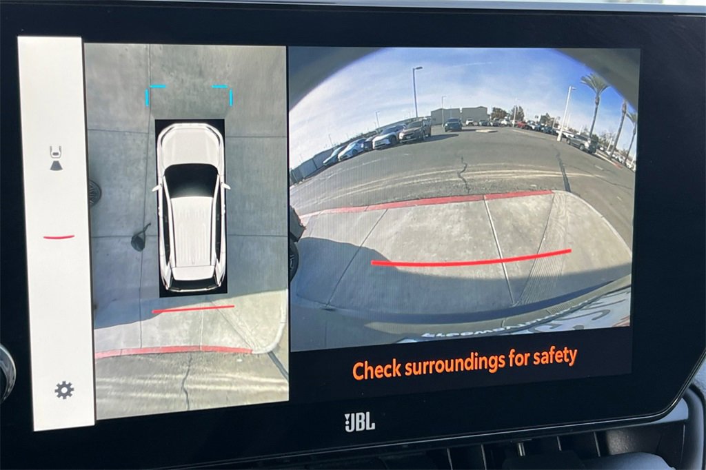 Used 2025 Toyota RAV4 Limited image 21