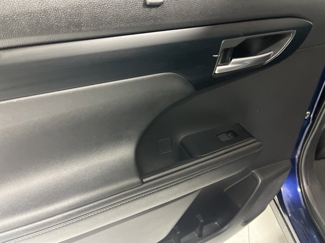 Used 2023 Toyota Highlander XLE image 30