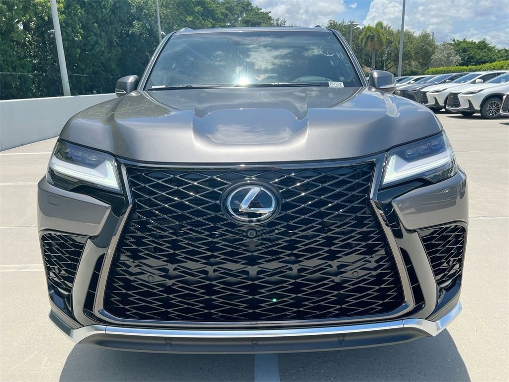 New 2025 Lexus LX 600 F Sport image 2