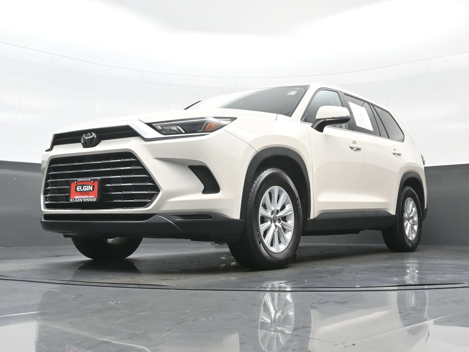 Used 2024 Toyota Grand Highlander AWD image 30