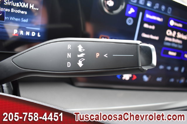 New 2027 Chevrolet Traverse LT FWD image 26