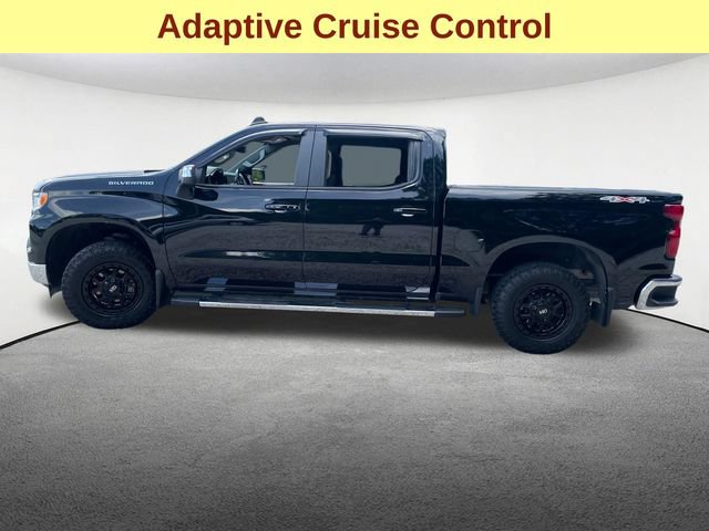 Used 2022 Chevrolet Silverado 1500 LT w/ Convenience Package II AWD/4WD image 6