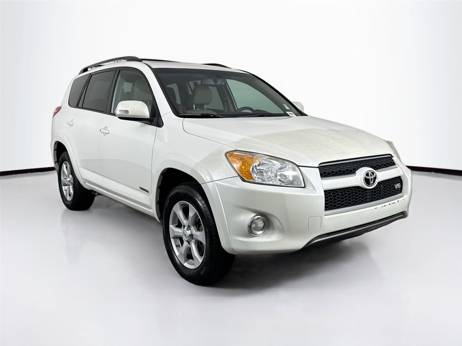 Used 2012 Toyota RAV4 Limited image 9