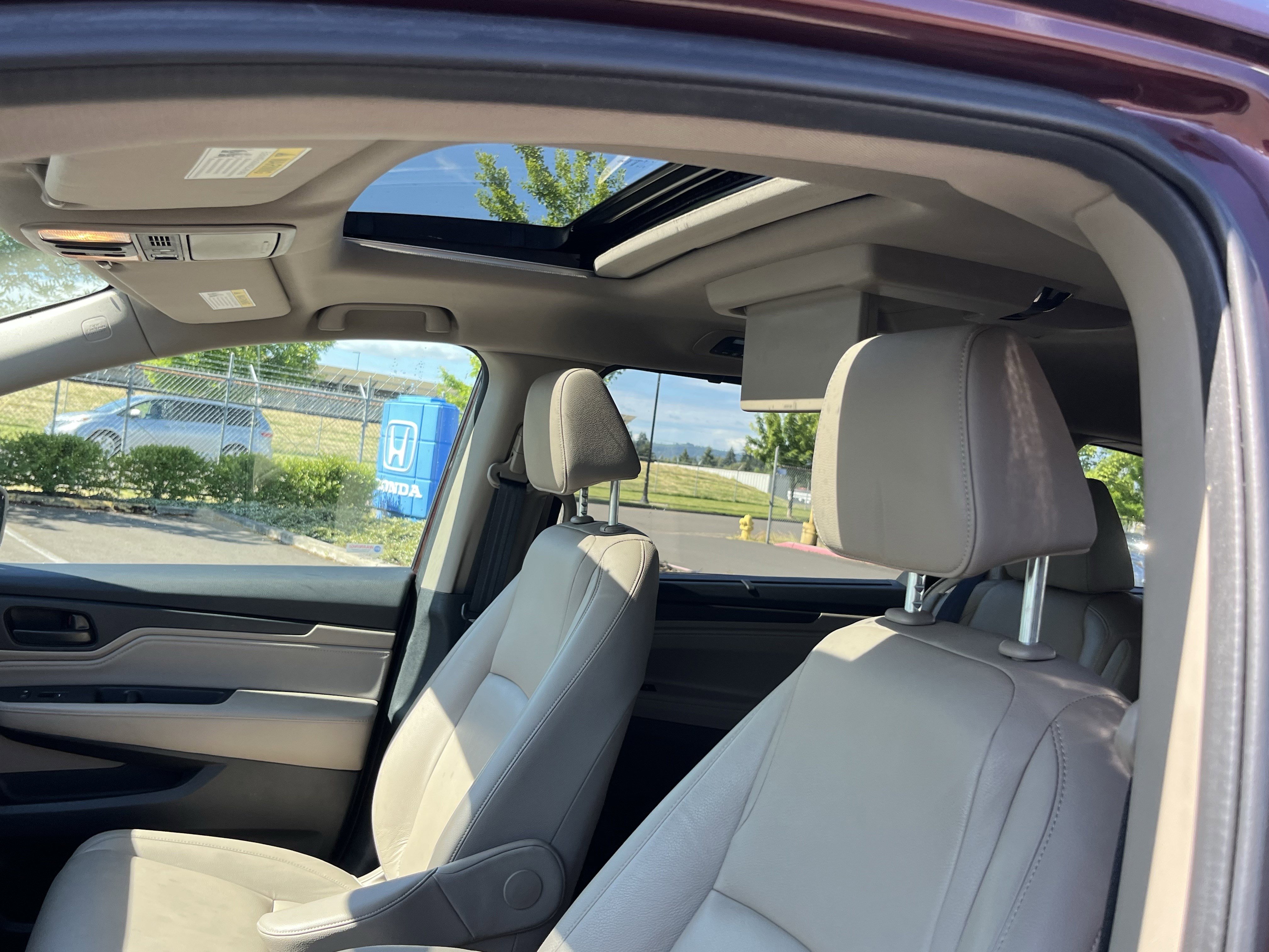 Used 2018 Honda Odyssey Touring image 20