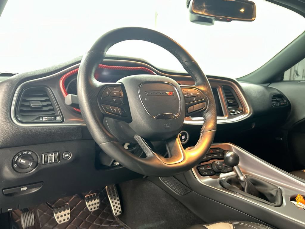 Used 2022 Dodge Challenger R/T Scat Pack RWD image 10