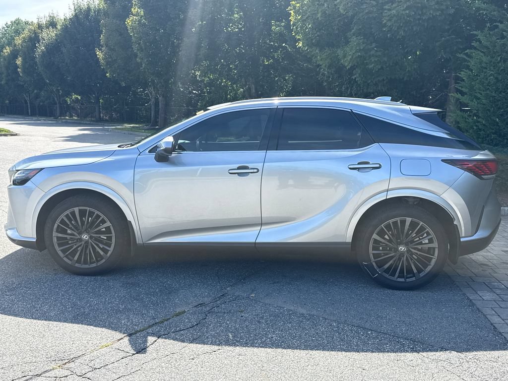 Used 2024 Lexus RX 350 Premium w/ Accessory Package (Z1) AWD/4WD image 5
