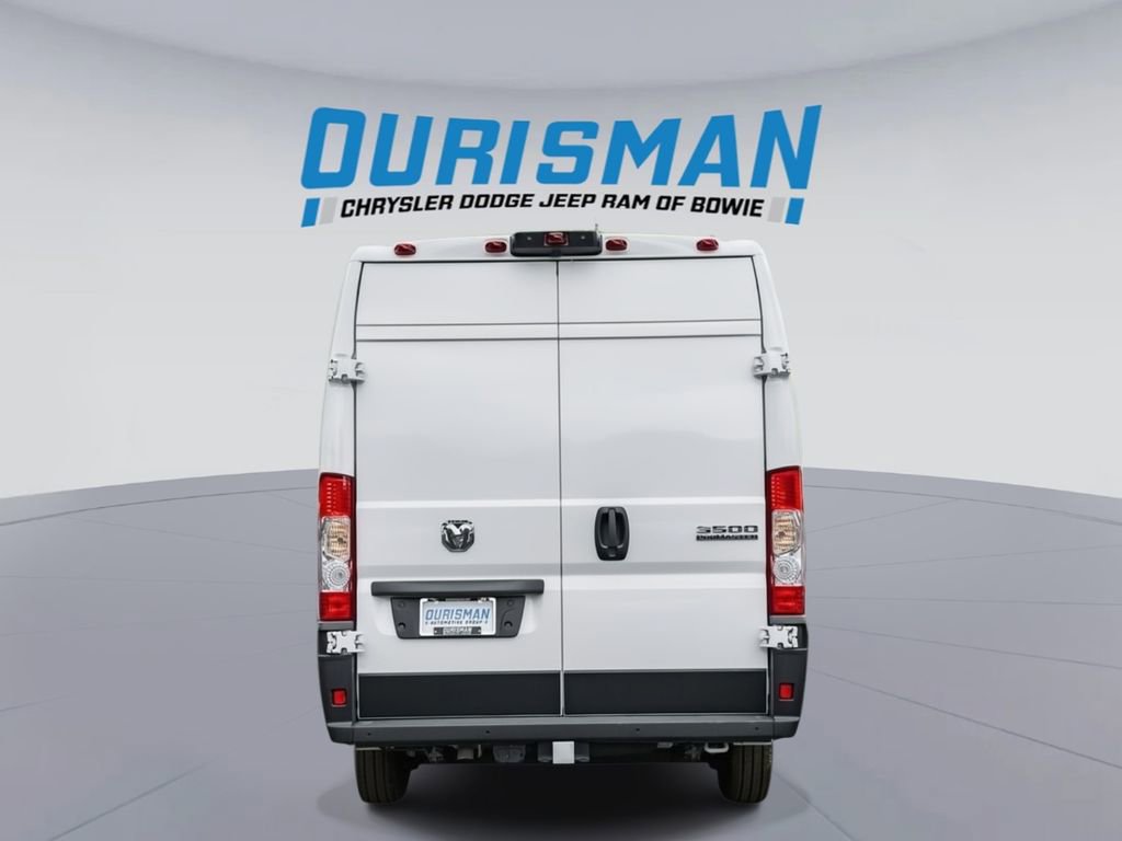 New 2025 RAM ProMaster 3500 w/ Quick Order Package 22G SLT image 5