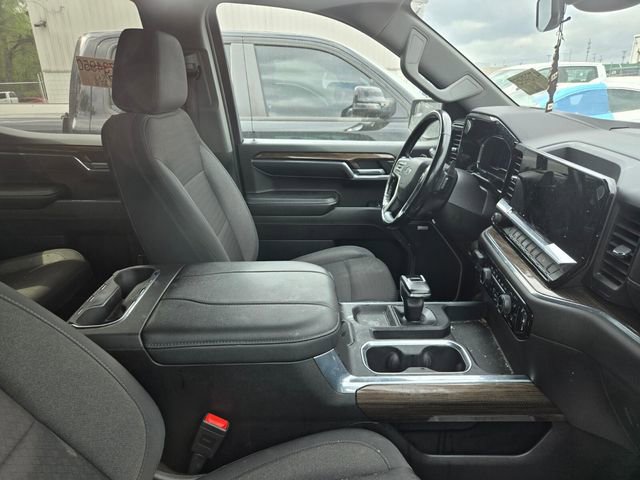 Used 2024 Chevrolet Silverado 1500 RST w/ Convenience Package II image 4