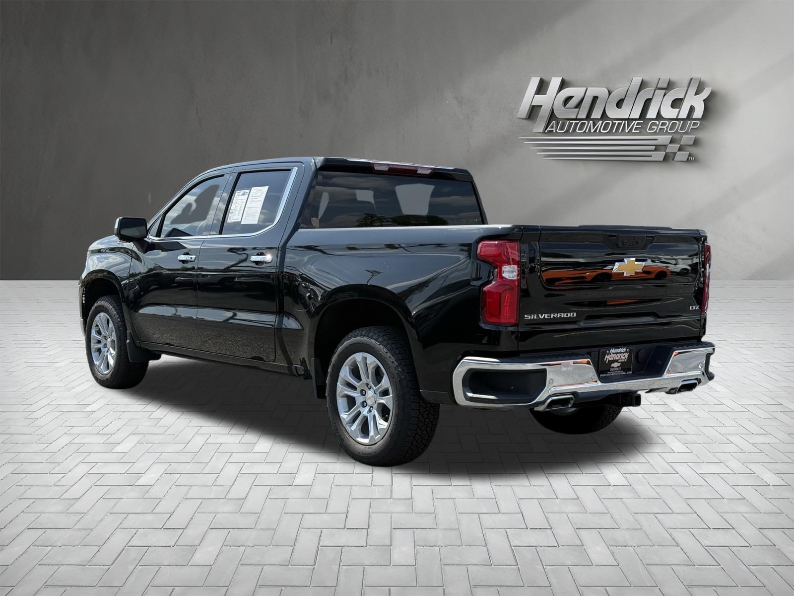 Used 2026 Chevrolet Silverado 1500 LTZ AWD/4WD image 8
