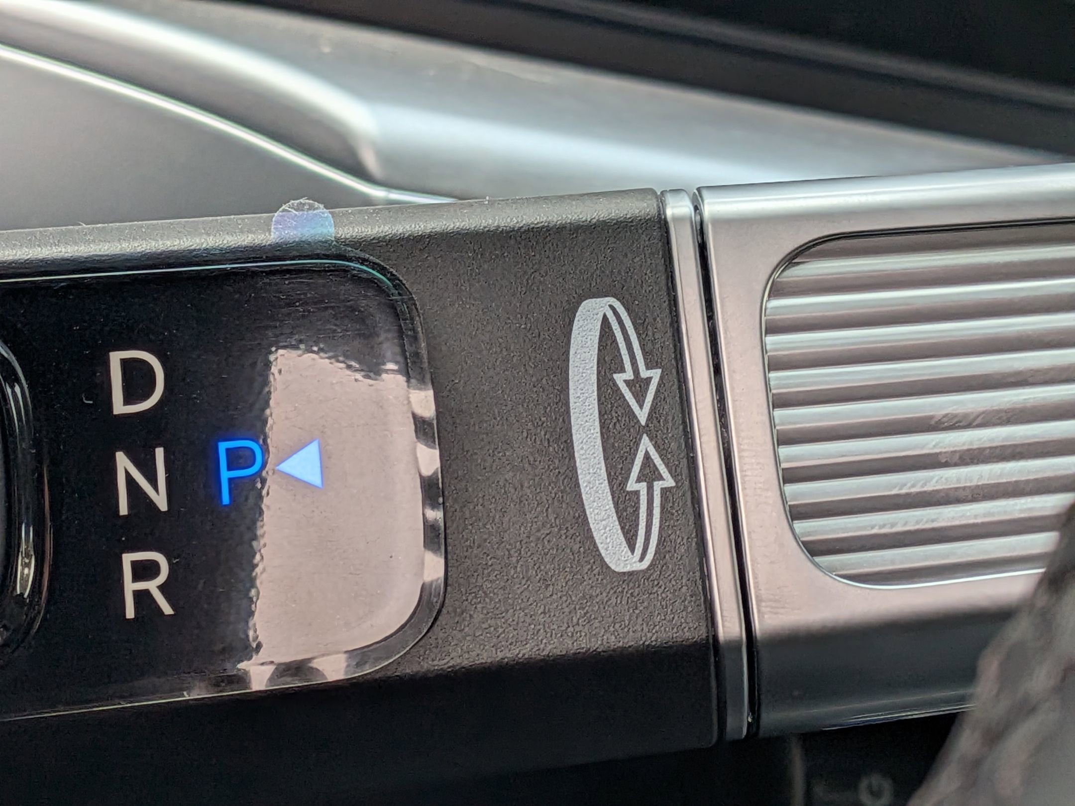 New 2026 Hyundai Ioniq 9 Limited image 14