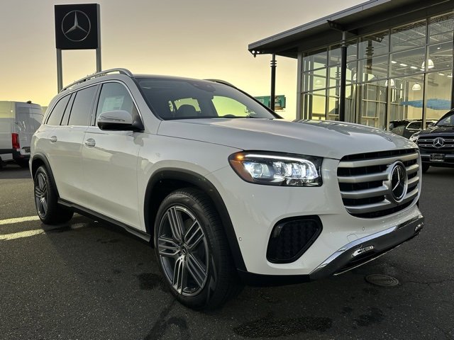 New 2026 Mercedes-Benz GLS 450 4MATIC