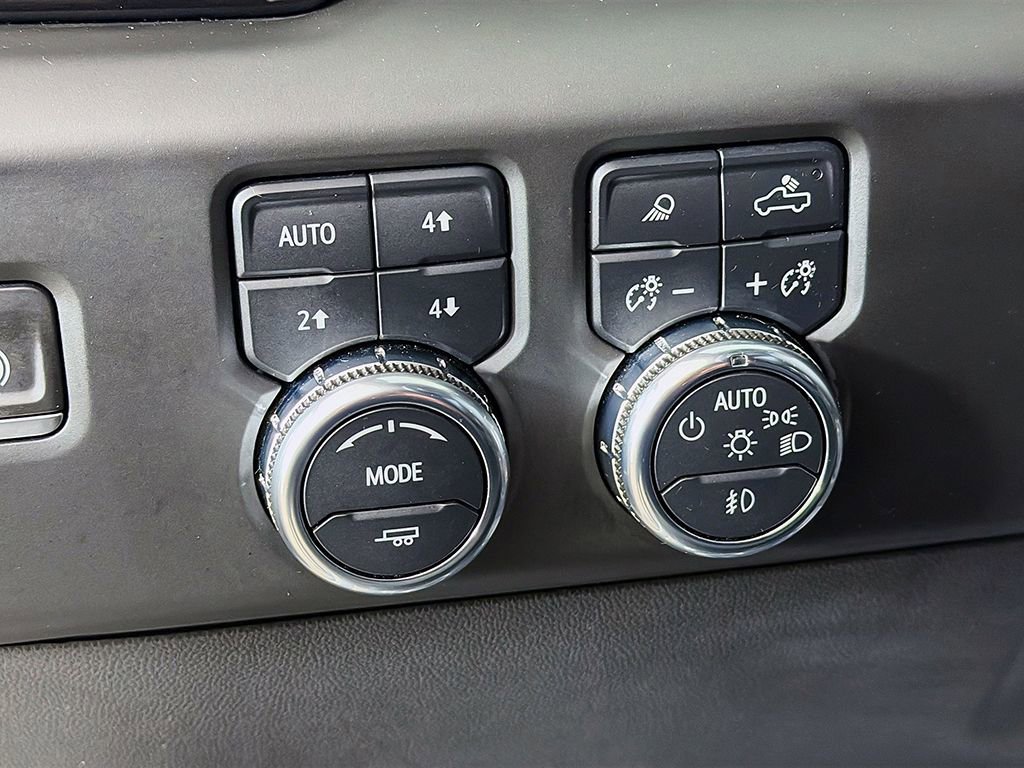 Used 2024 GMC Sierra 2500 AT4 w/ AT4 Premium Plus Package image 33