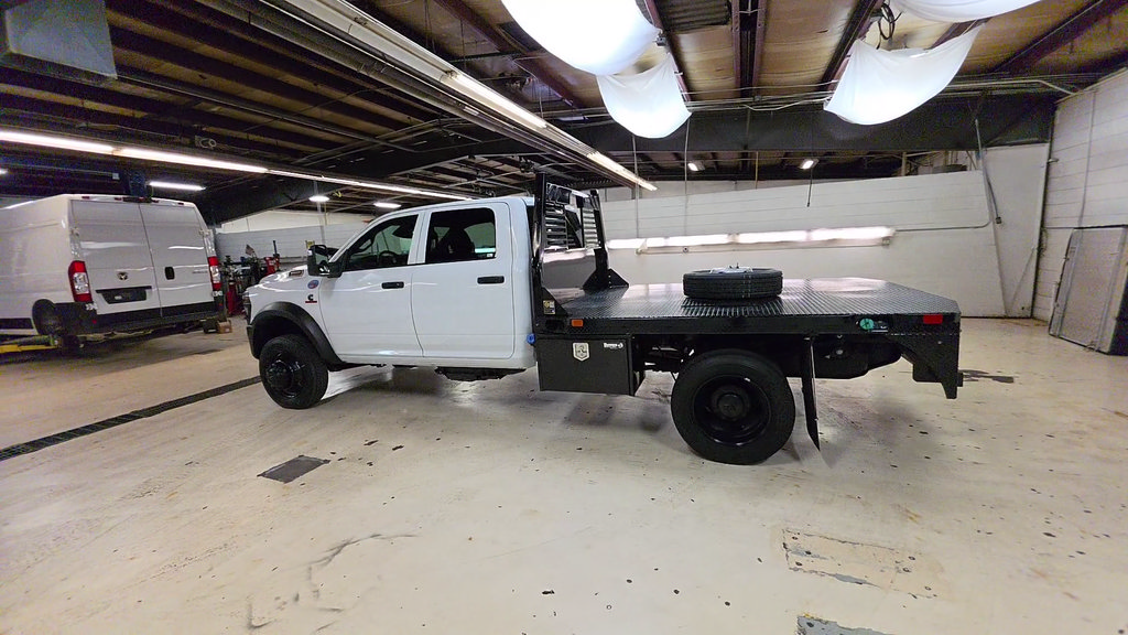 New 2026 RAM 5500 Tradesman AWD/4WD image 3