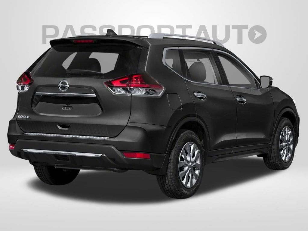 Used 2017 Nissan Rogue S AWD/4WD image 2