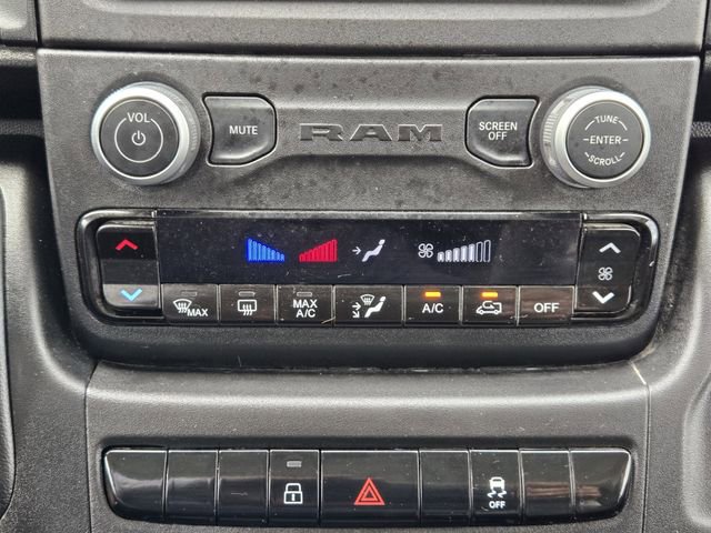 Used 2026 RAM ProMaster 2500 w/ Convenience Group FWD image 19