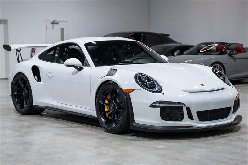 Used 2016 Porsche 911 GT3 RS RWD image 25