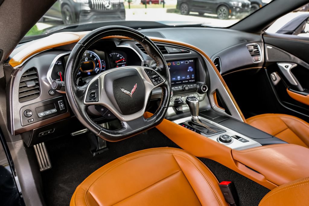 Used 2018 Chevrolet Corvette Stingray Convertible Z51 2LT RWD image 18