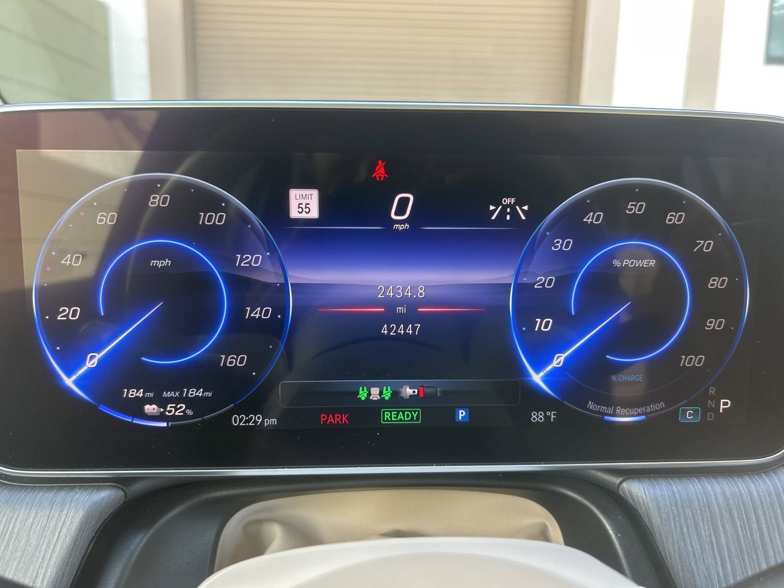 Used 2023 Mercedes-Benz EQS 450+ SUV image 12