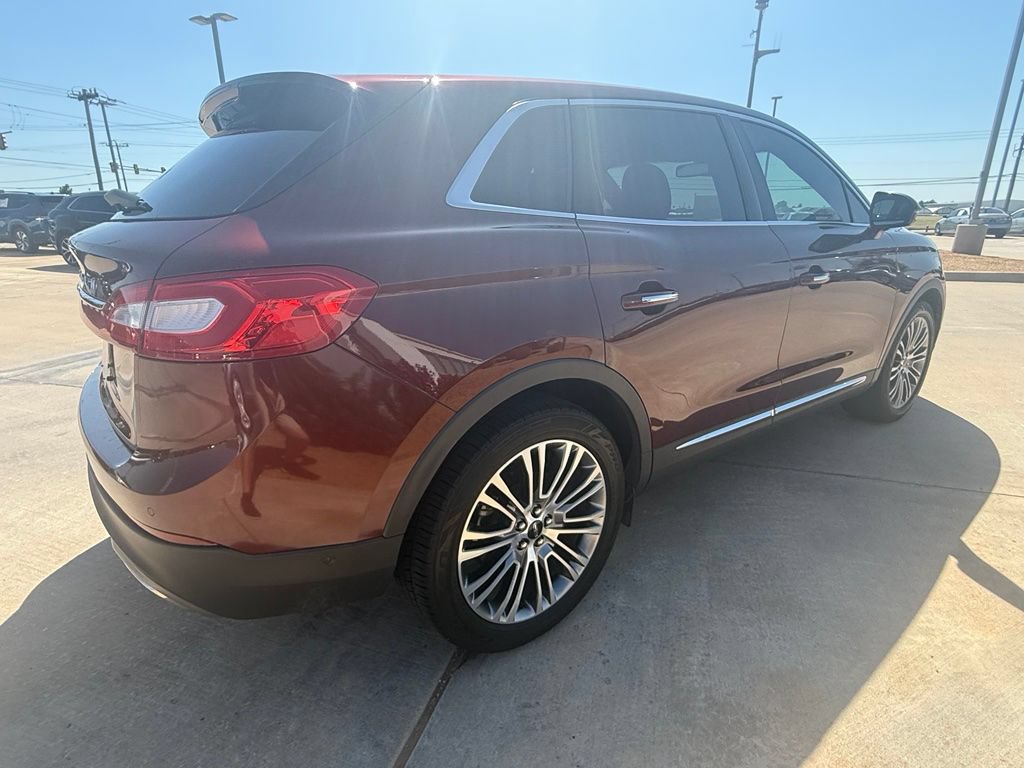 Used 2016 Lincoln MKX Reserve w/ Technology Package FWD image 6