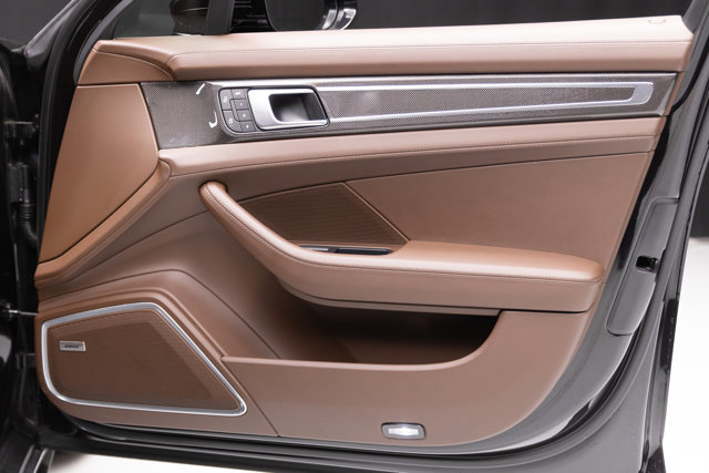 Used 2023 Porsche Panamera 4S Executive image 61