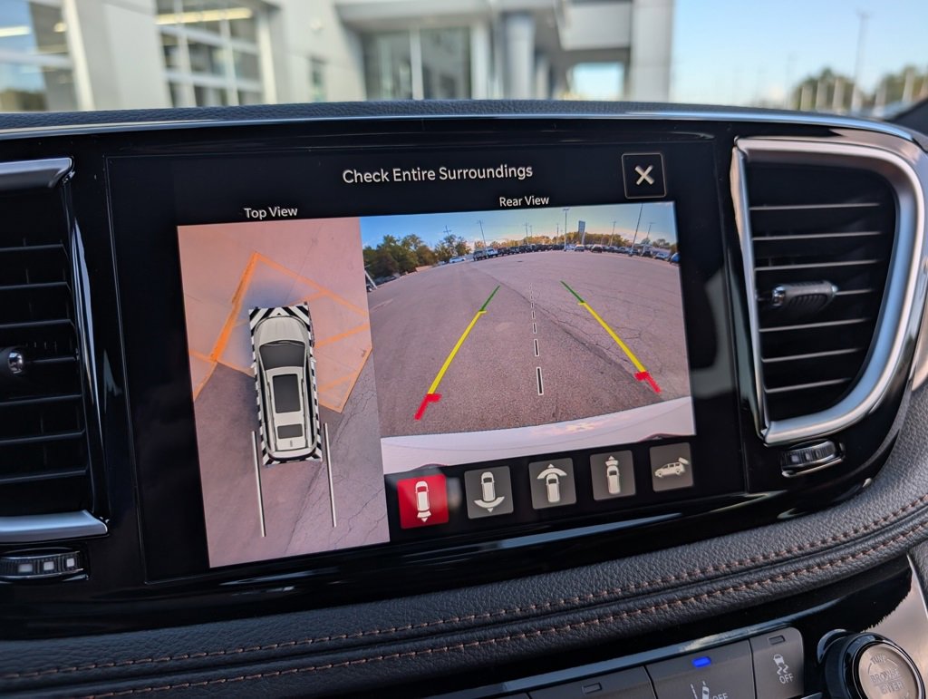 New 2026 Chrysler Pacifica Pinnacle image 30