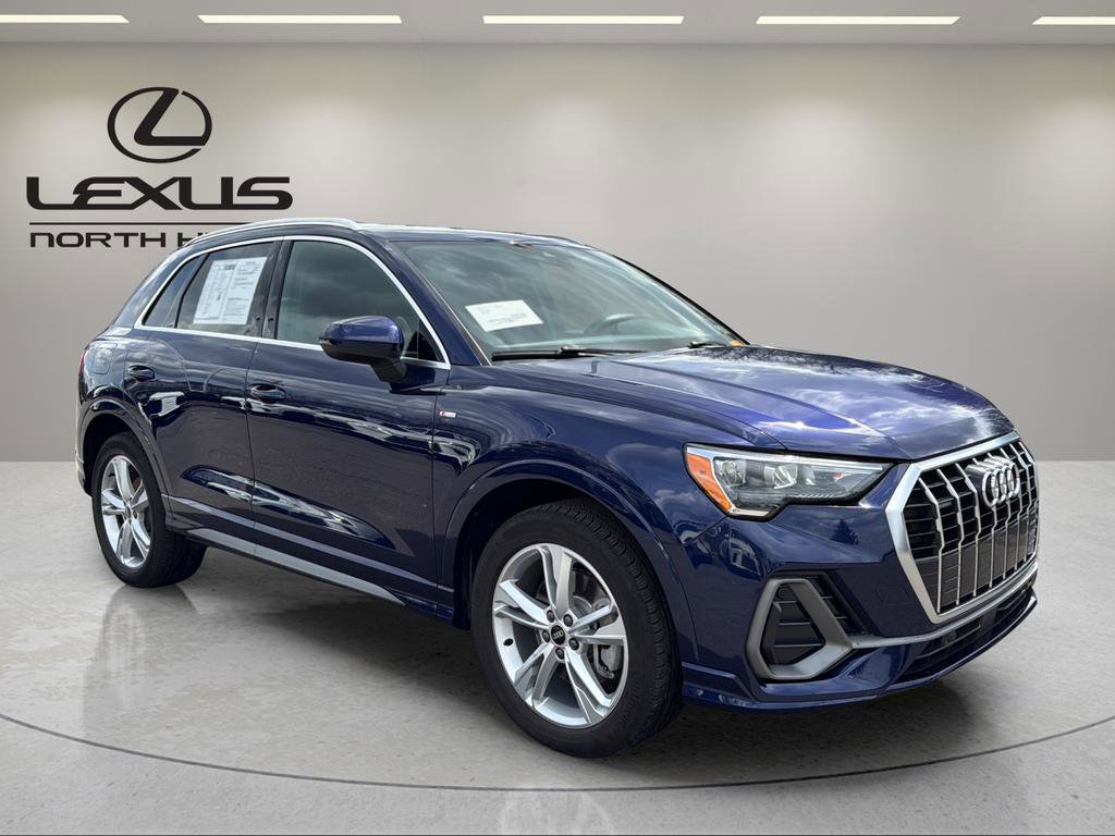 Used 2022 Audi Q3 2.0T Premium w/ Convenience Package image 4