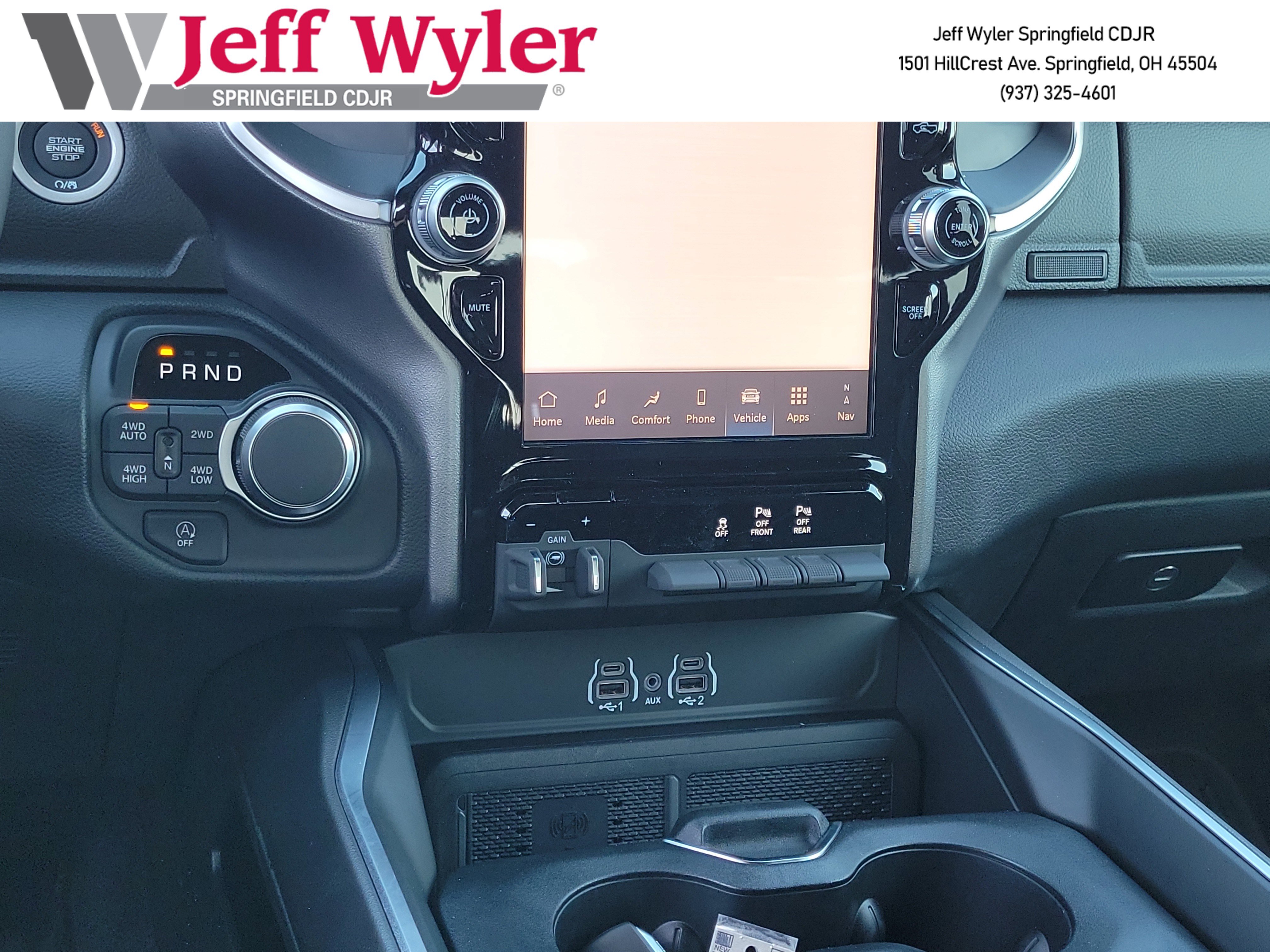 New 2025 RAM 1500 Big Horn image 12