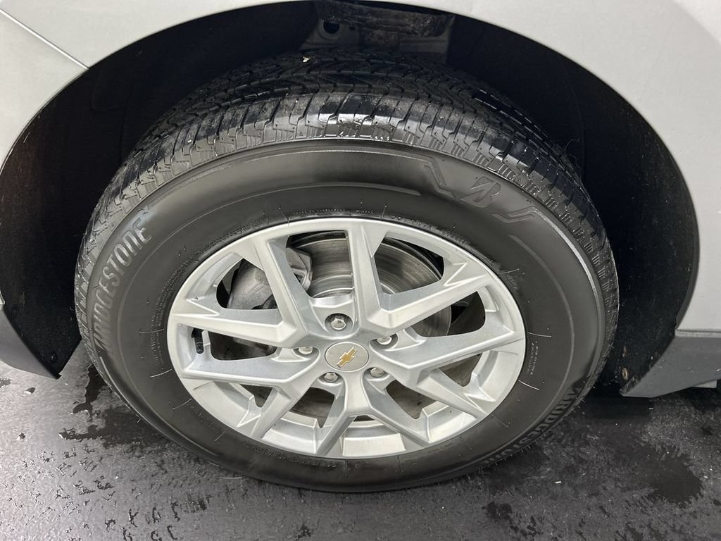 Certified 2024 Chevrolet Equinox LT AWD/4WD image 8