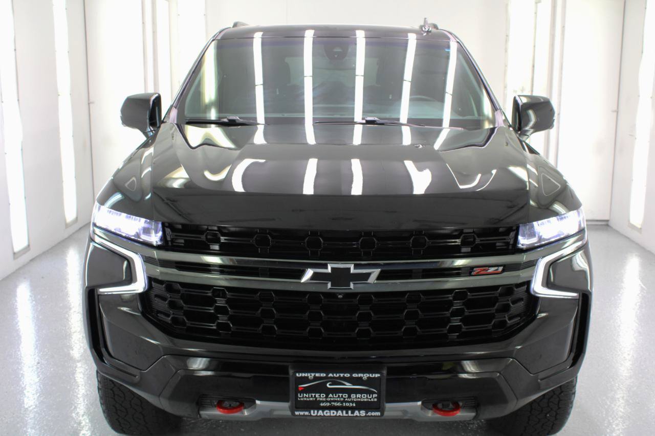 Used 2021 Chevrolet Suburban Z71 w/ Z71 Signature Package AWD/4WD image 3