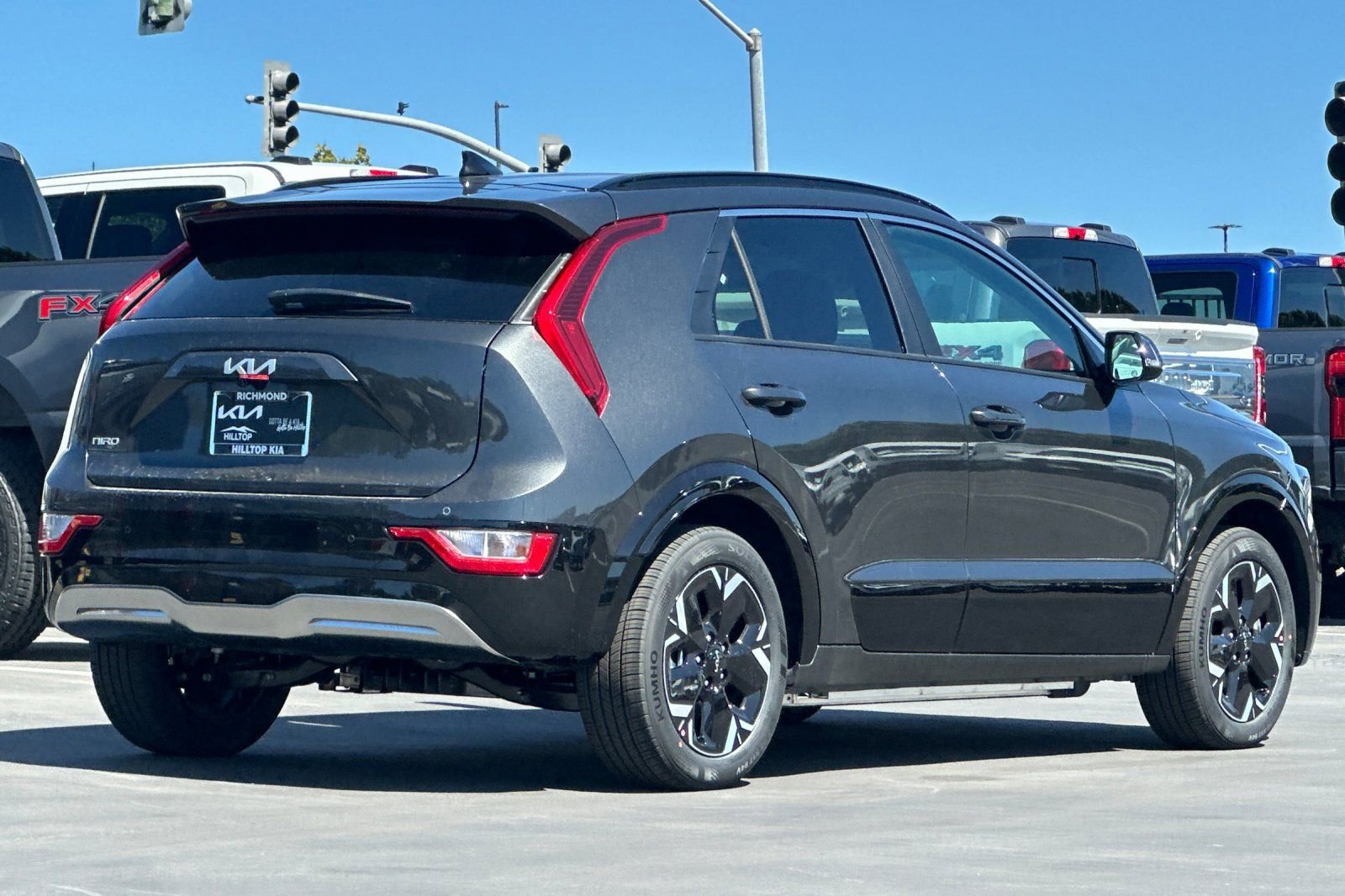New 2026 Kia Niro Wind FWD image 4