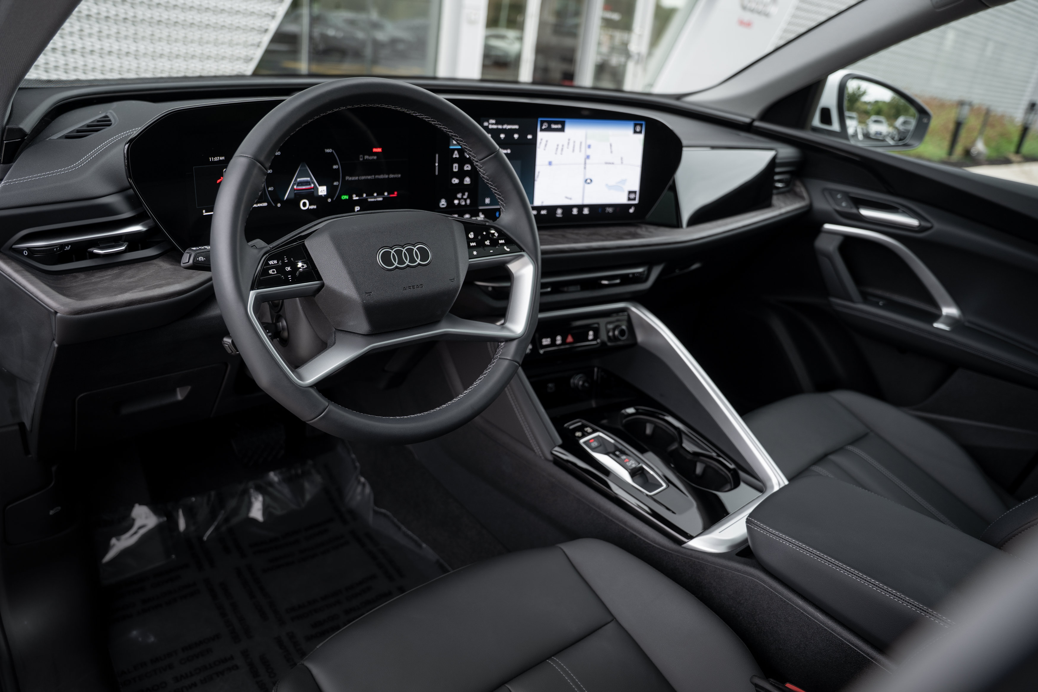Certified 2025 Audi Q5 Premium w/ Convenience Package AWD/4WD image 6
